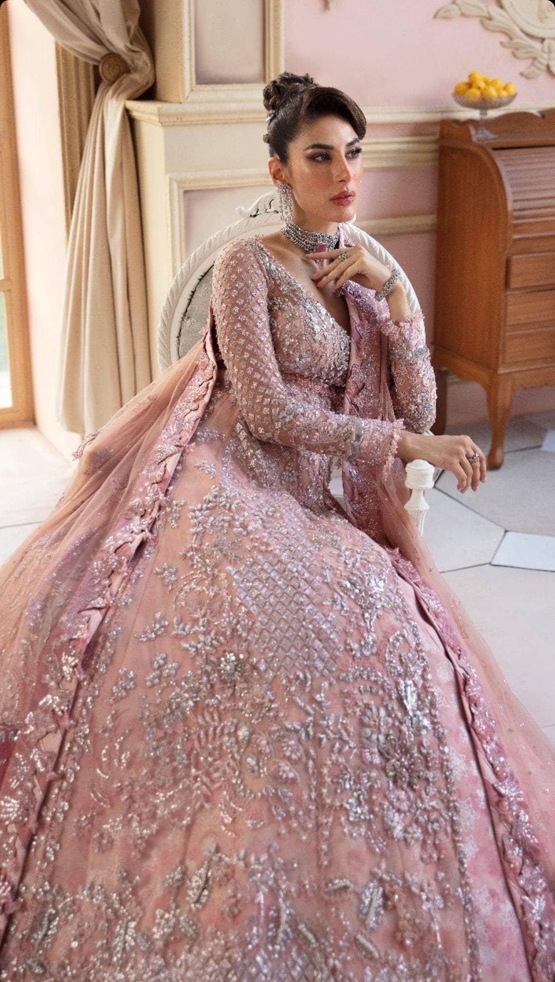 img_republic_womens_wear_wedding_couture_awwal_boutique