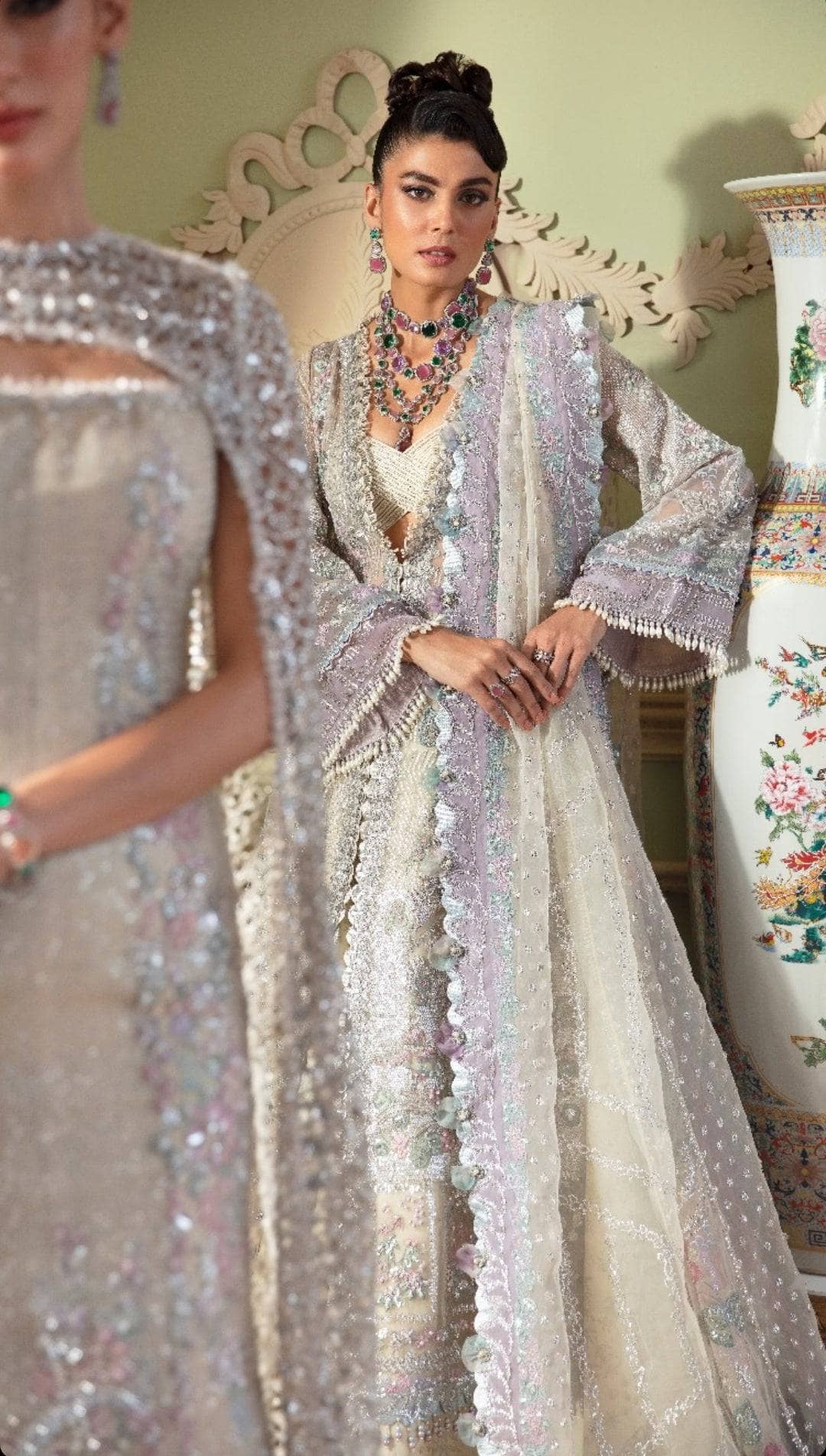 img_republic_womens_wear_wedding_couture_awwal_boutique