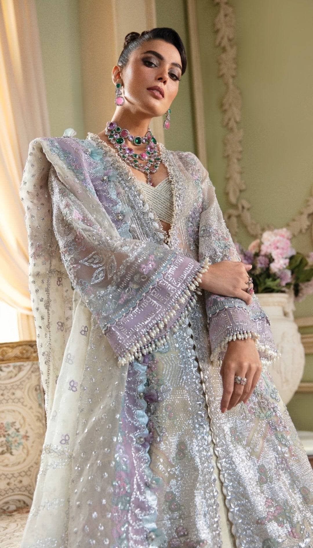 img_republic_womens_wear_wedding_couture_awwal_boutique