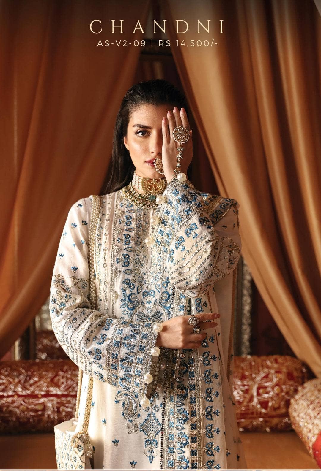 img_afrozeh_divani_silk_edit_23_awwal_boutique