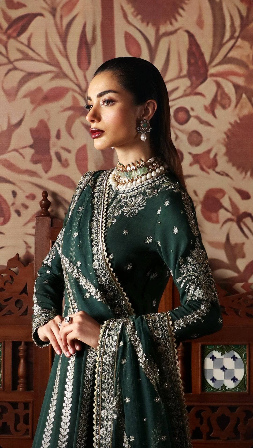 img_afrozeh_divani_silk_edit_23_awwal_boutique