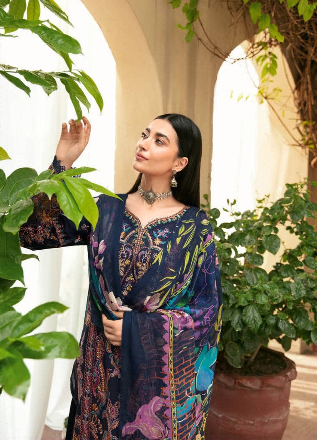 img_ramsha_mashaal_silk_dupatta_lawn_awwal_boutique