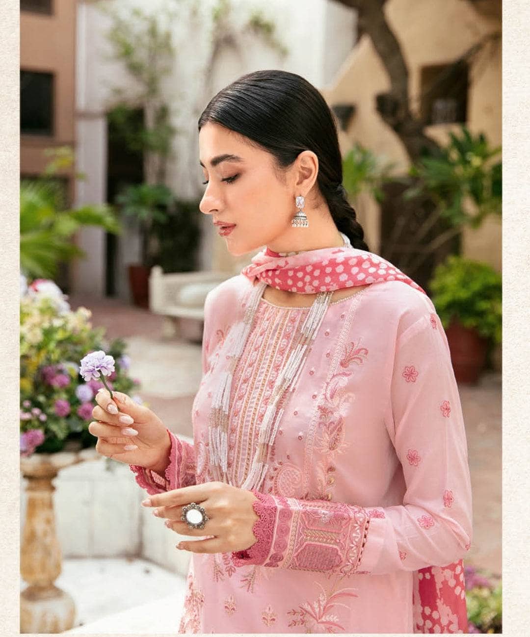 img_ramsha_mashaal_silk_dupatta_lawn_awwal_boutique