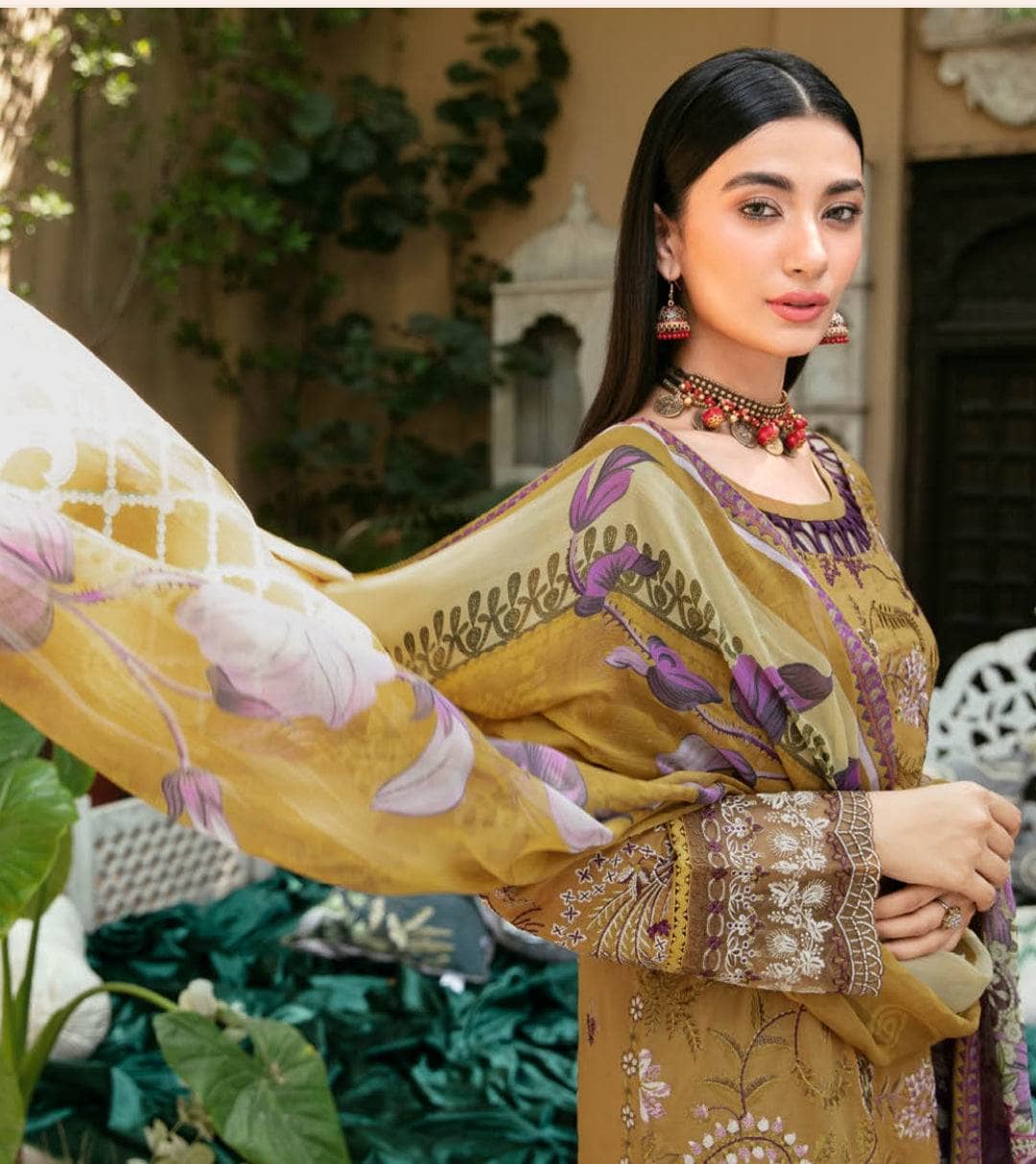 Restocked/Mashaal Lawn by Ramsha 24/Chiffon Dupatta