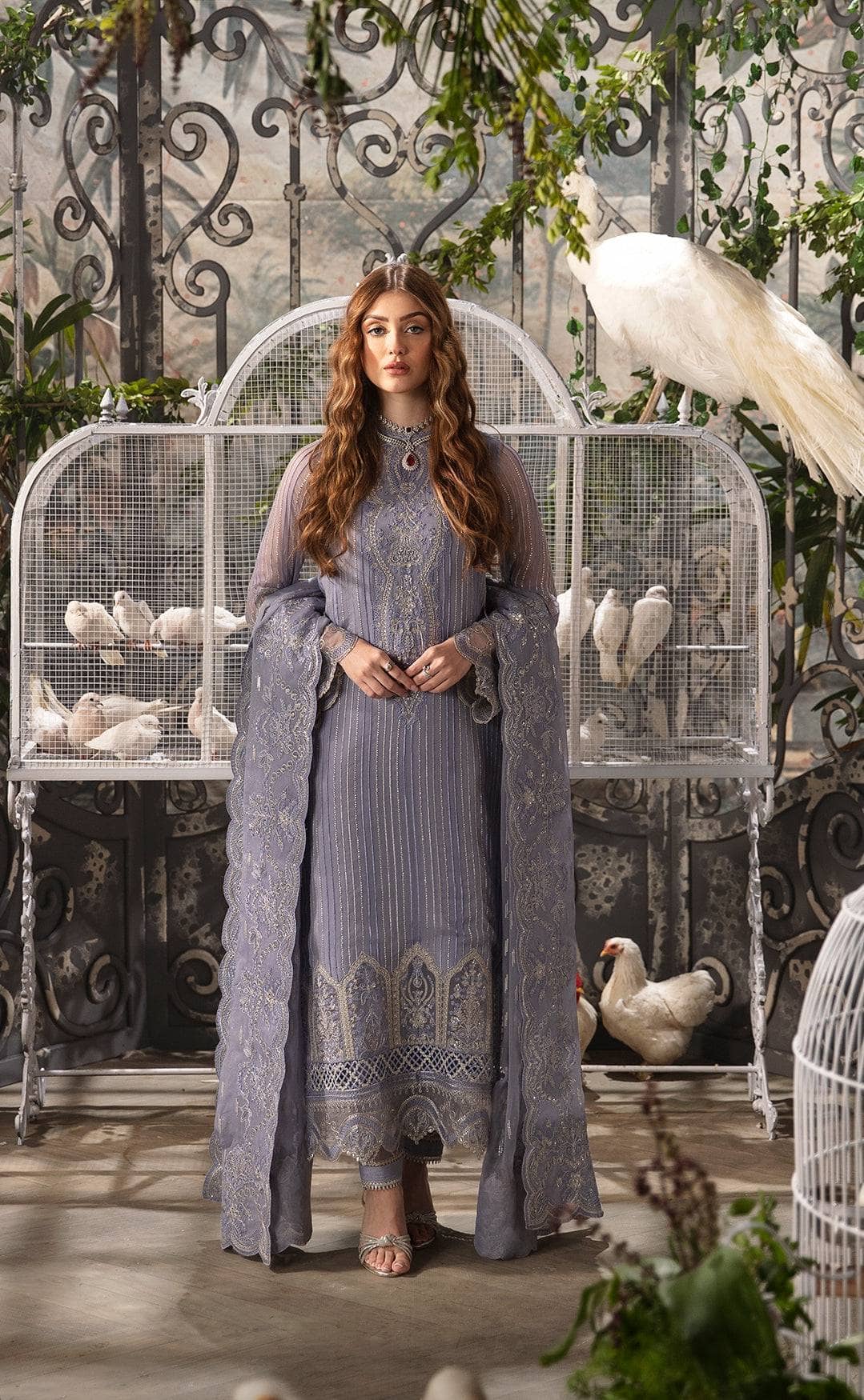 img_afrozeh_la_fuchsia_awwal_boutique