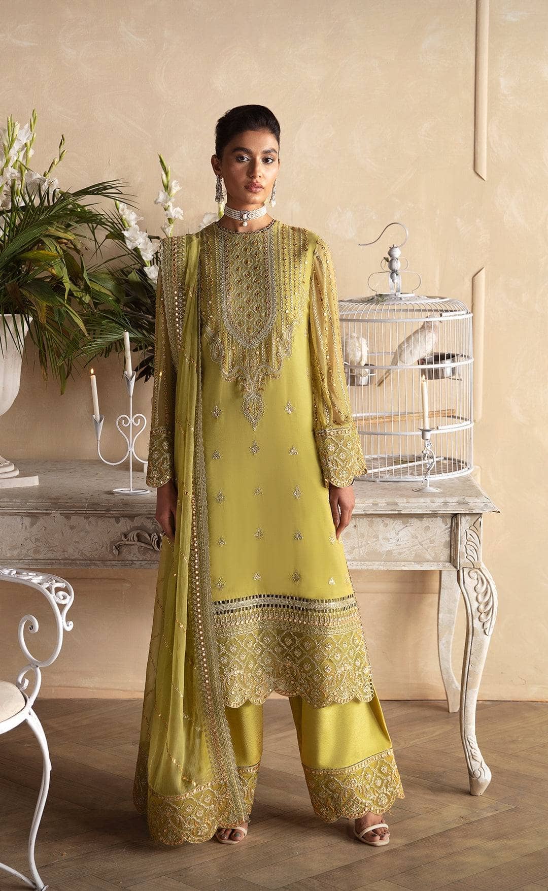 img_afrozeh_la_fuchsia_awwal_boutique