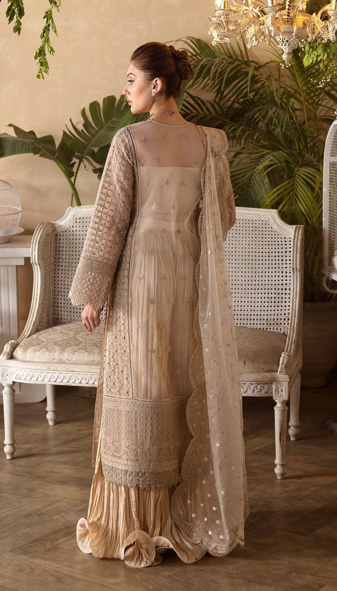 img_afrozeh_la_fuchsia_awwal_boutique