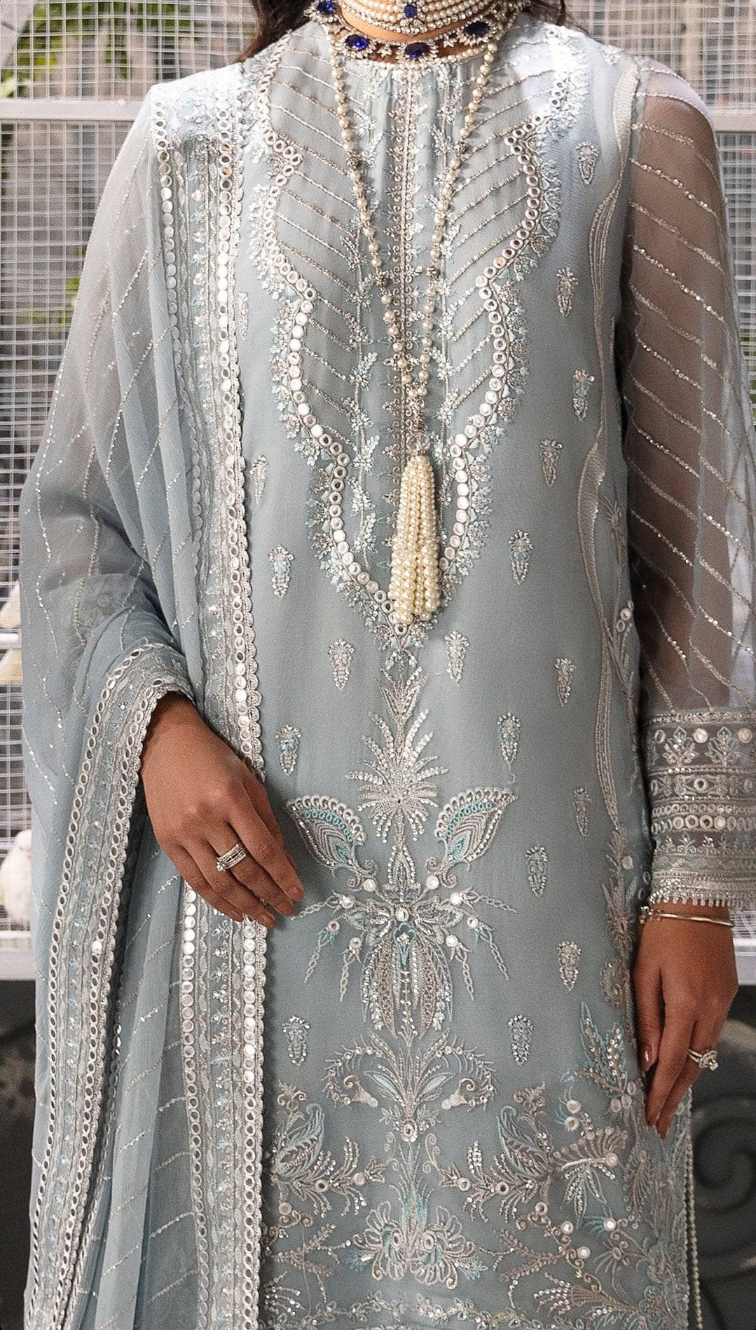 img_afrozeh_la_fuchsia_awwal_boutique