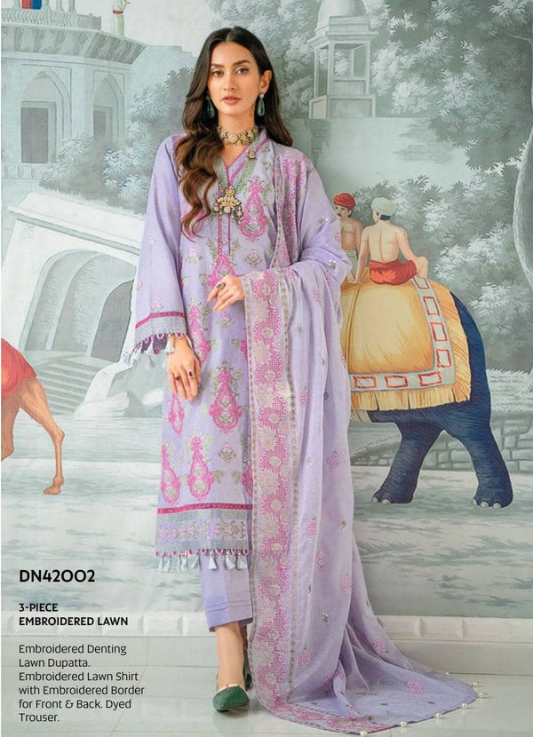 img_gul_ahmed_essentials_awwal_boutique