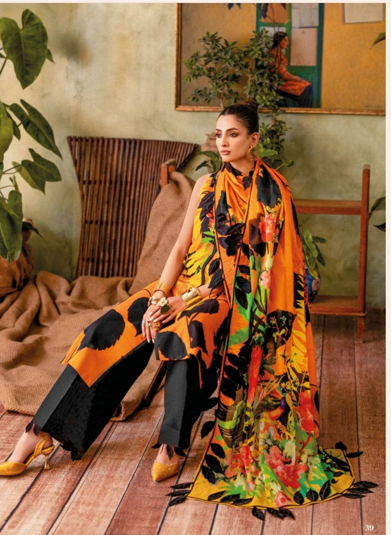 img_gul_ahmed_essentials_awwal_boutique