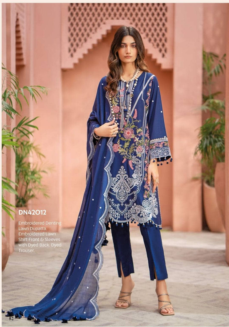 img_gul_ahmed_essentials_awwal_boutique