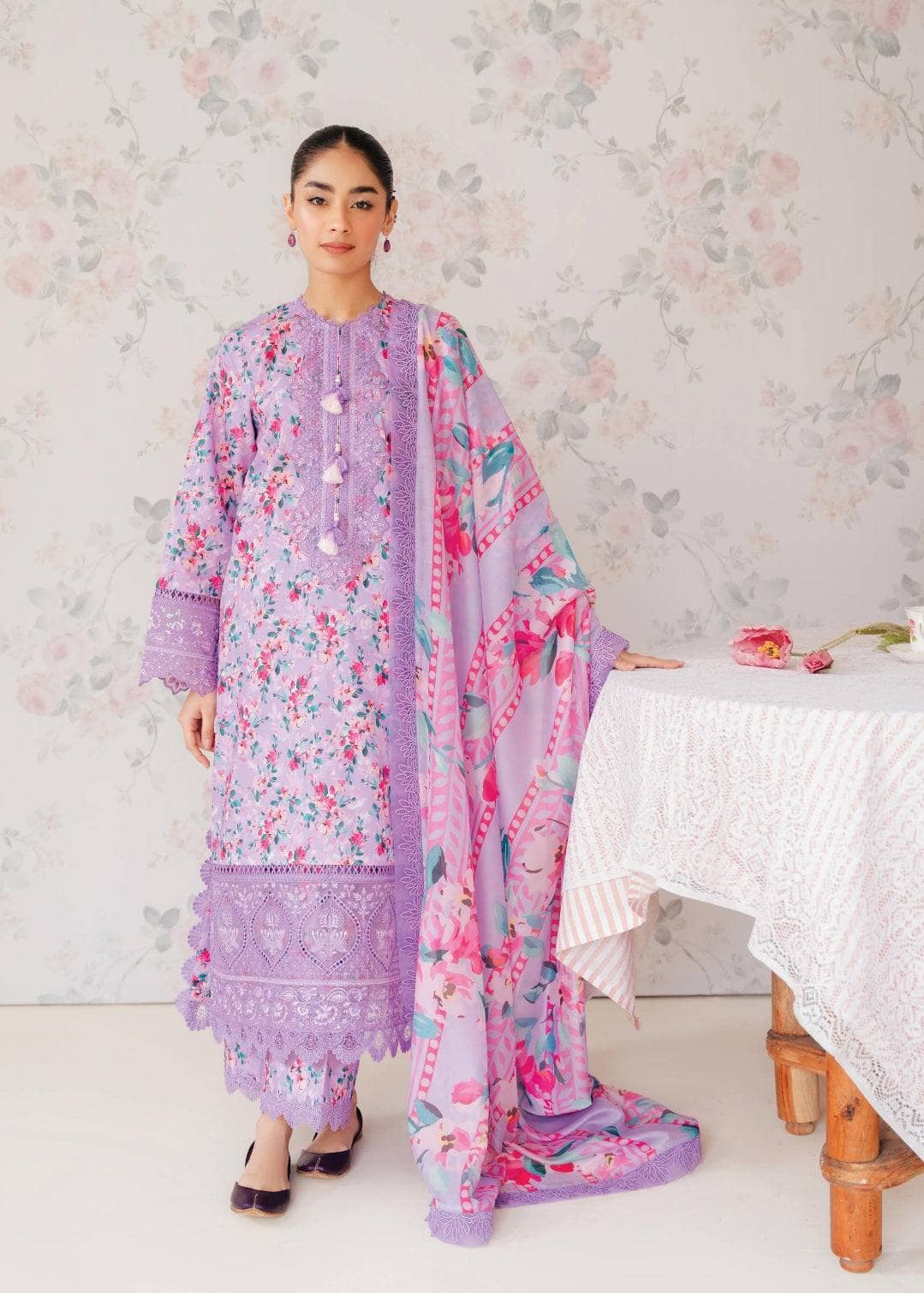 img_afrozeh_floral_charm_awwal_boutique