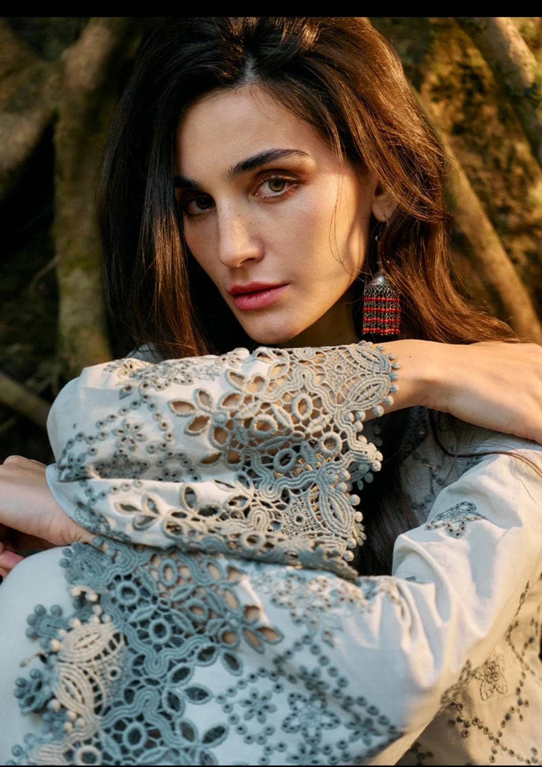 img_image_lawnkari_awwal_boutique