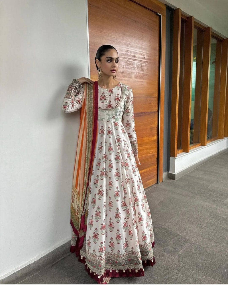 img_zara_shahjahan_lawn_24_awwal_boutique