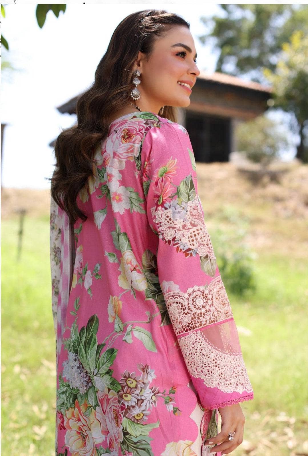 img_elaf_chikankari_awwal_boutique