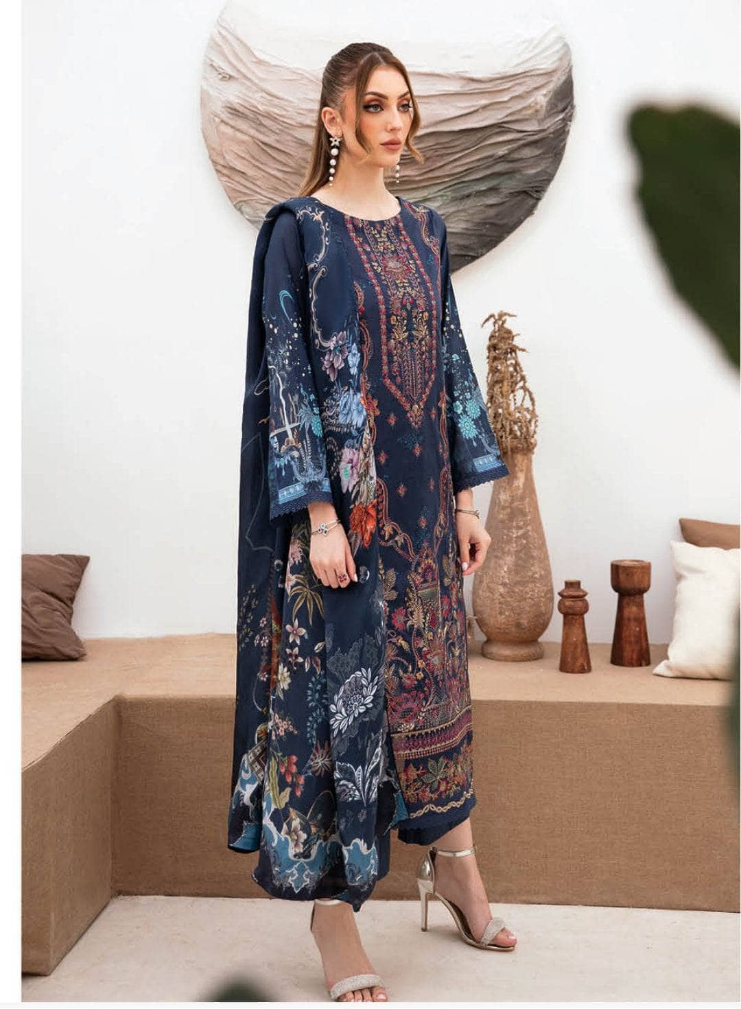 img_ramsha_lawn_awwal_boutique