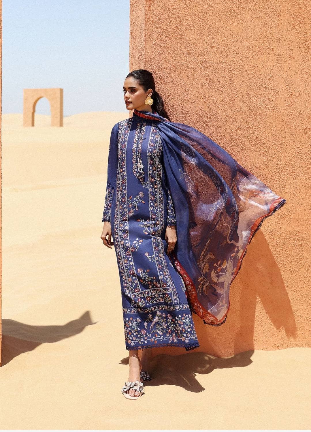 img_cross_stitch_eid_lawn_24_awwal_boutique