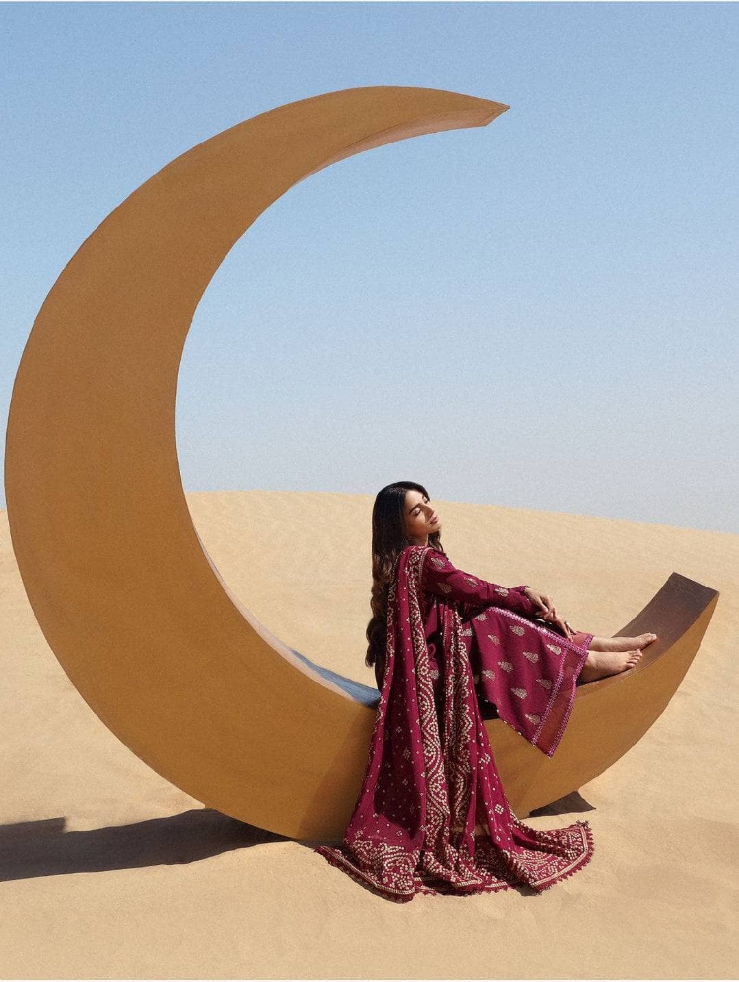 img_cross_stitch_eid_lawn_24_awwal_boutique