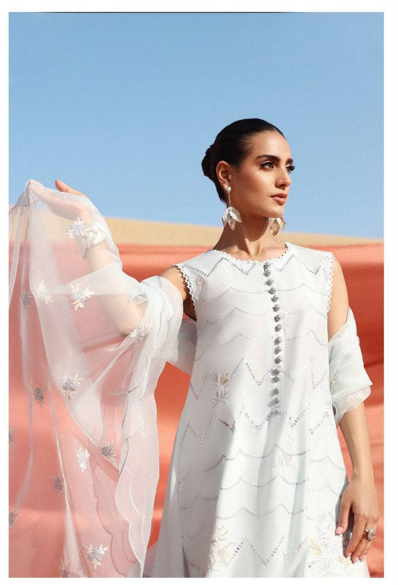 img_cross_stitch_eid_lawn_24_awwal_boutique