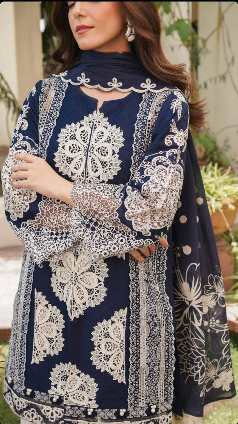 img_manara_by_maria_asif_beig_lawn_awwal_boutique