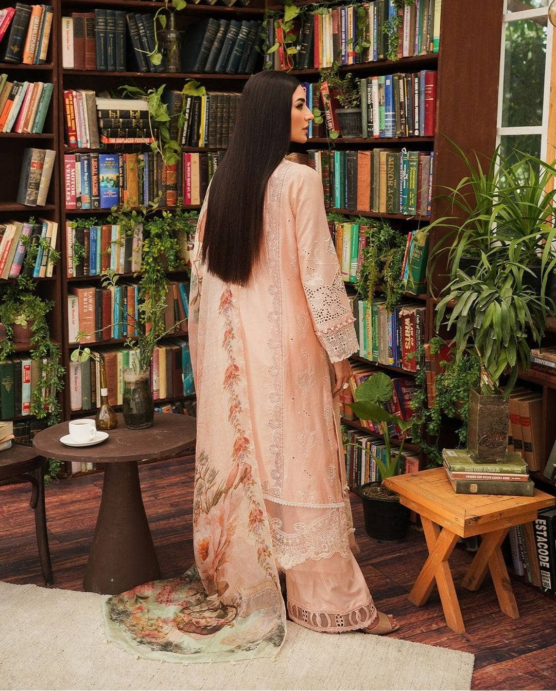 img_kahf_lawn_24_awwal_boutique