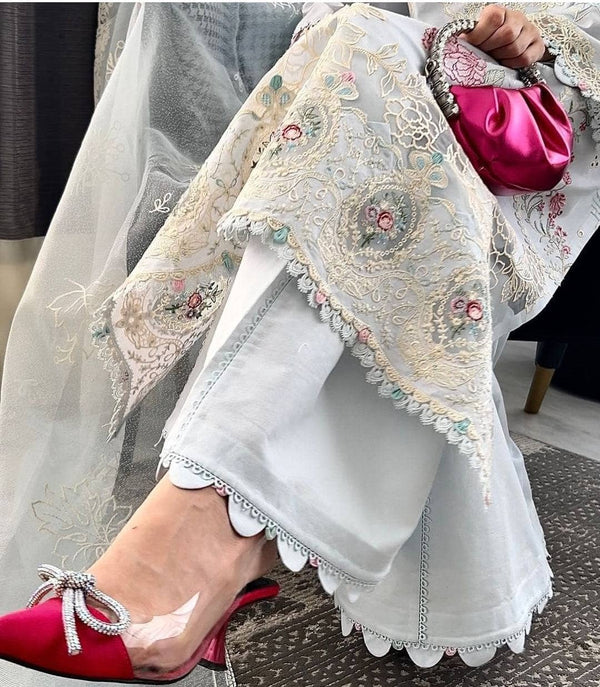 img_qalamkar_luxury_eid_awwal_boutique