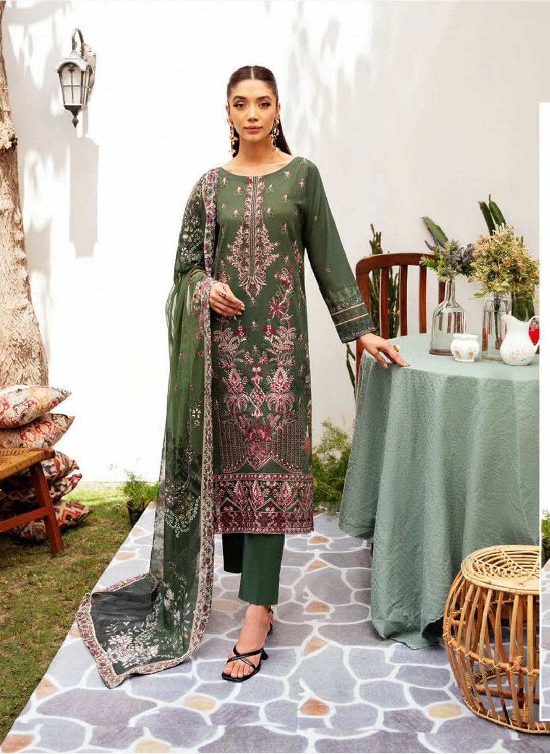 img_ramsha_lawn_vol_11_awwal_boutique