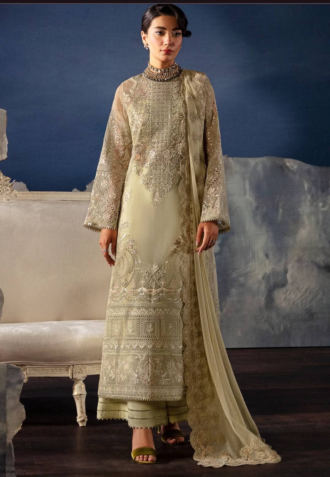 img_afrozeh_la_fuchsia_awwal_boutique