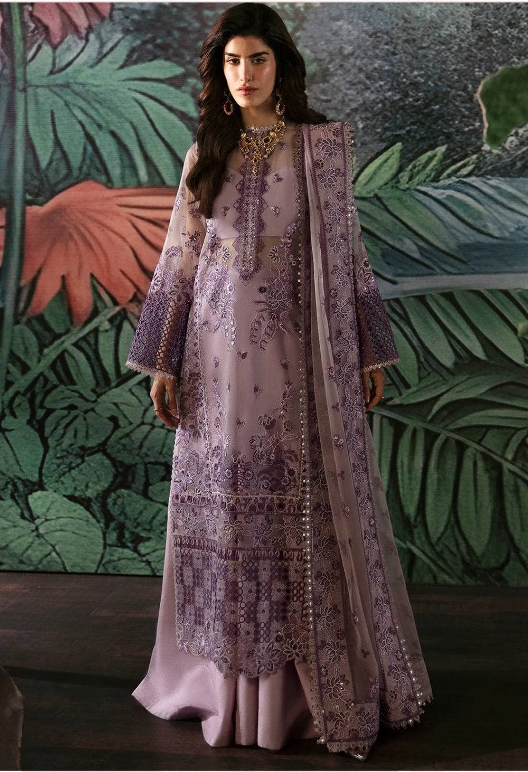 img_afrozeh_la_fuchsia_awwal_boutique