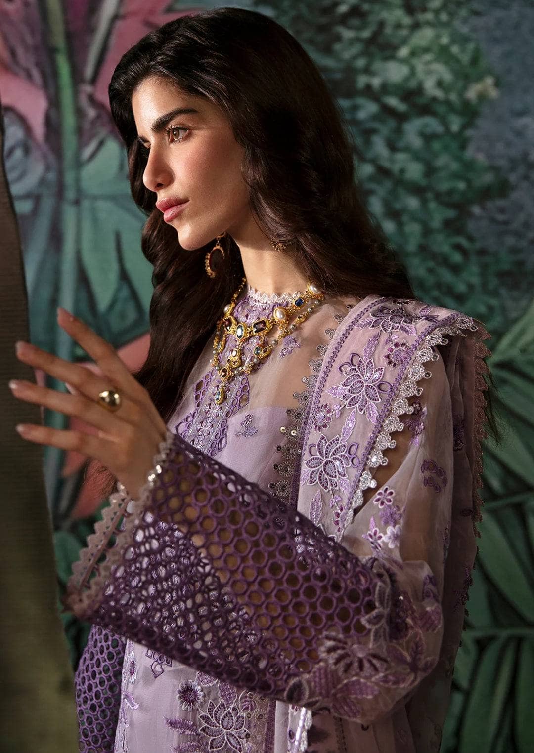 img_afrozeh_la_fuchsia_awwal_boutique