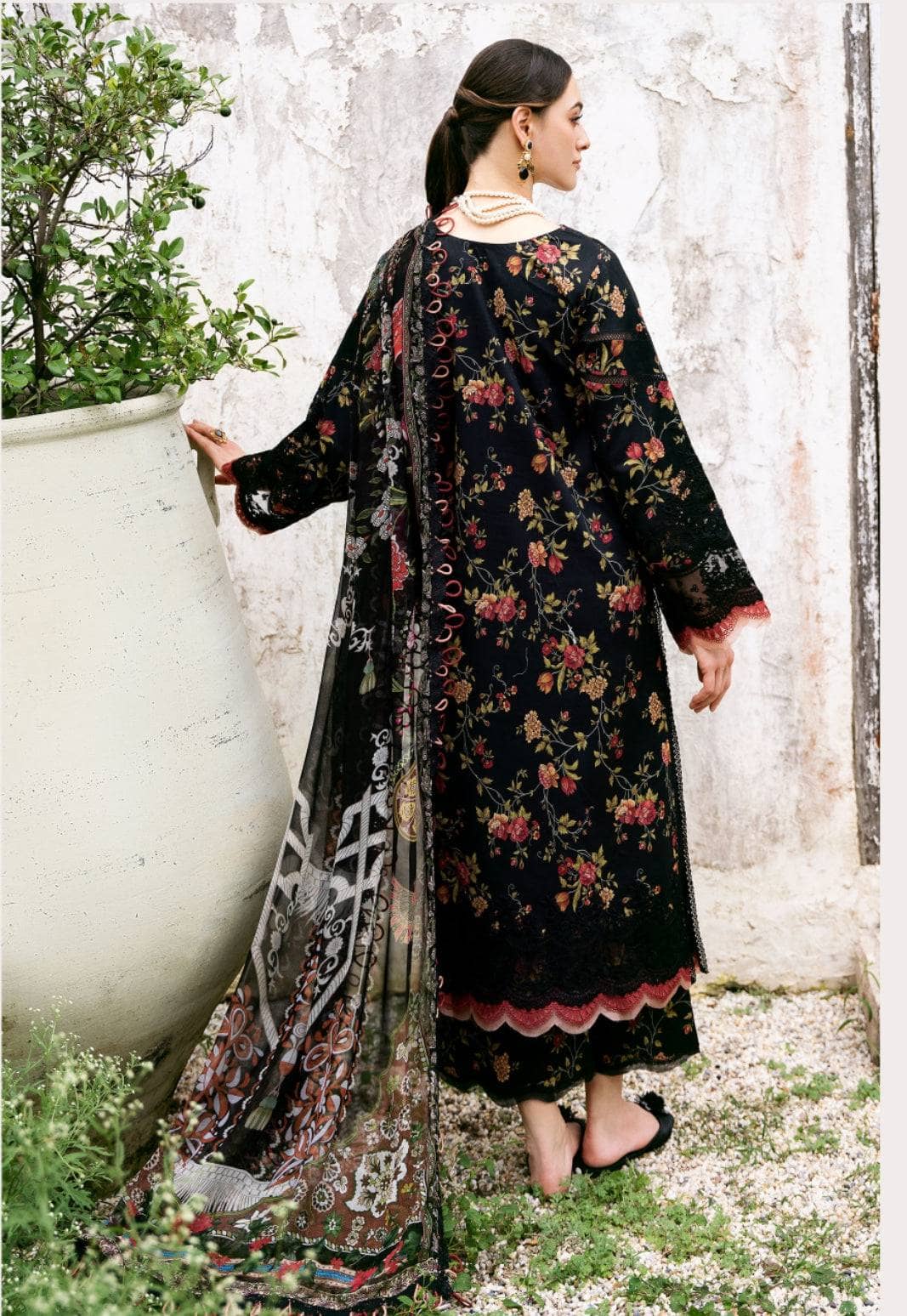 img_jade_cambric_awwal_boutique