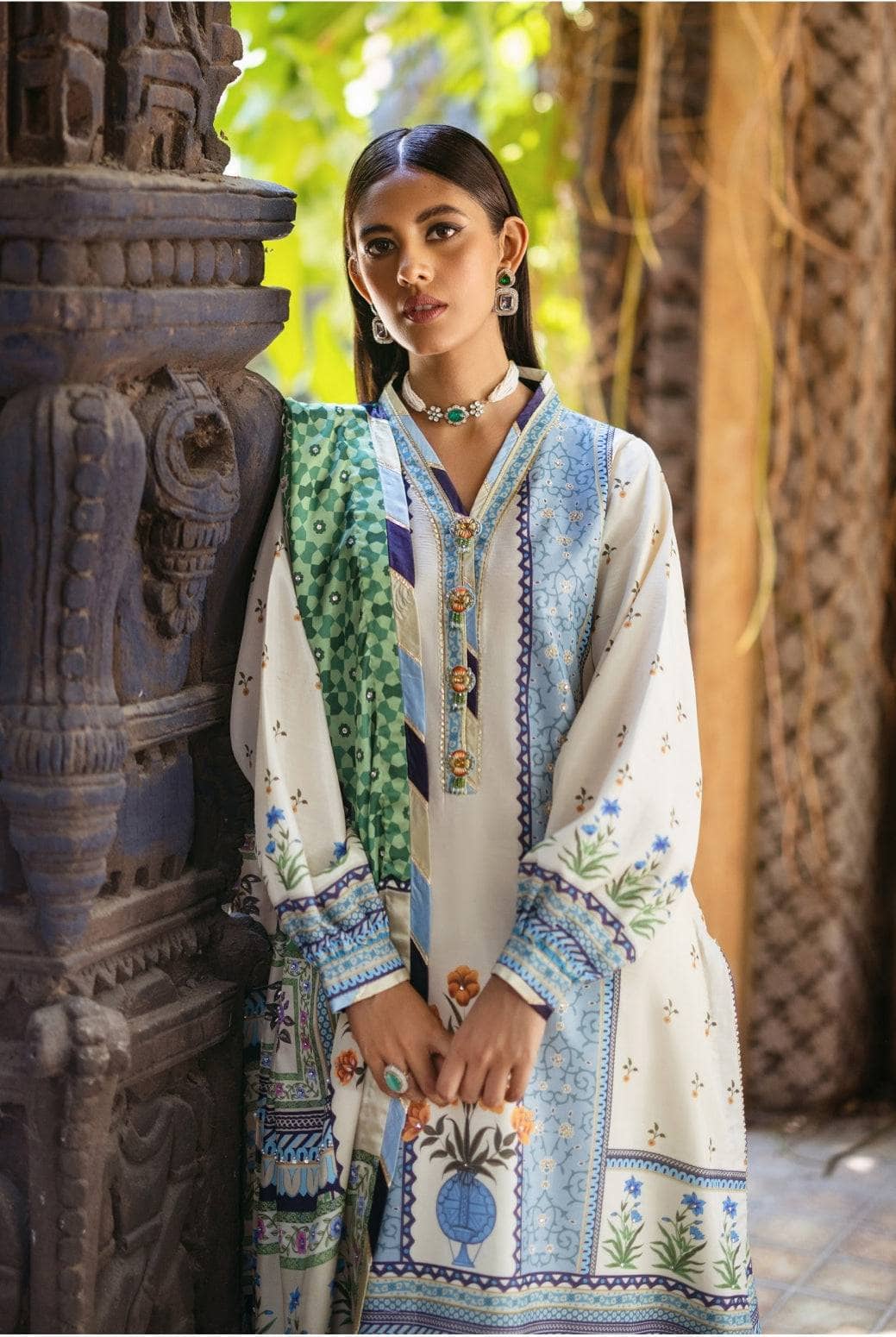 img_mushq_silk_awwal_boutique