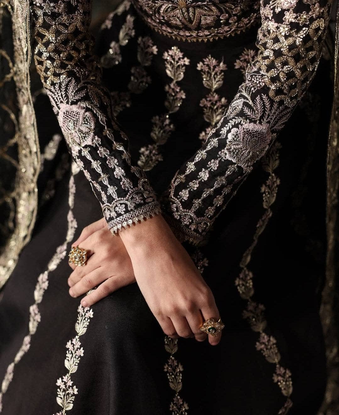 Restocked/Afrozeh Divani The Silk Edit 25/Husnara