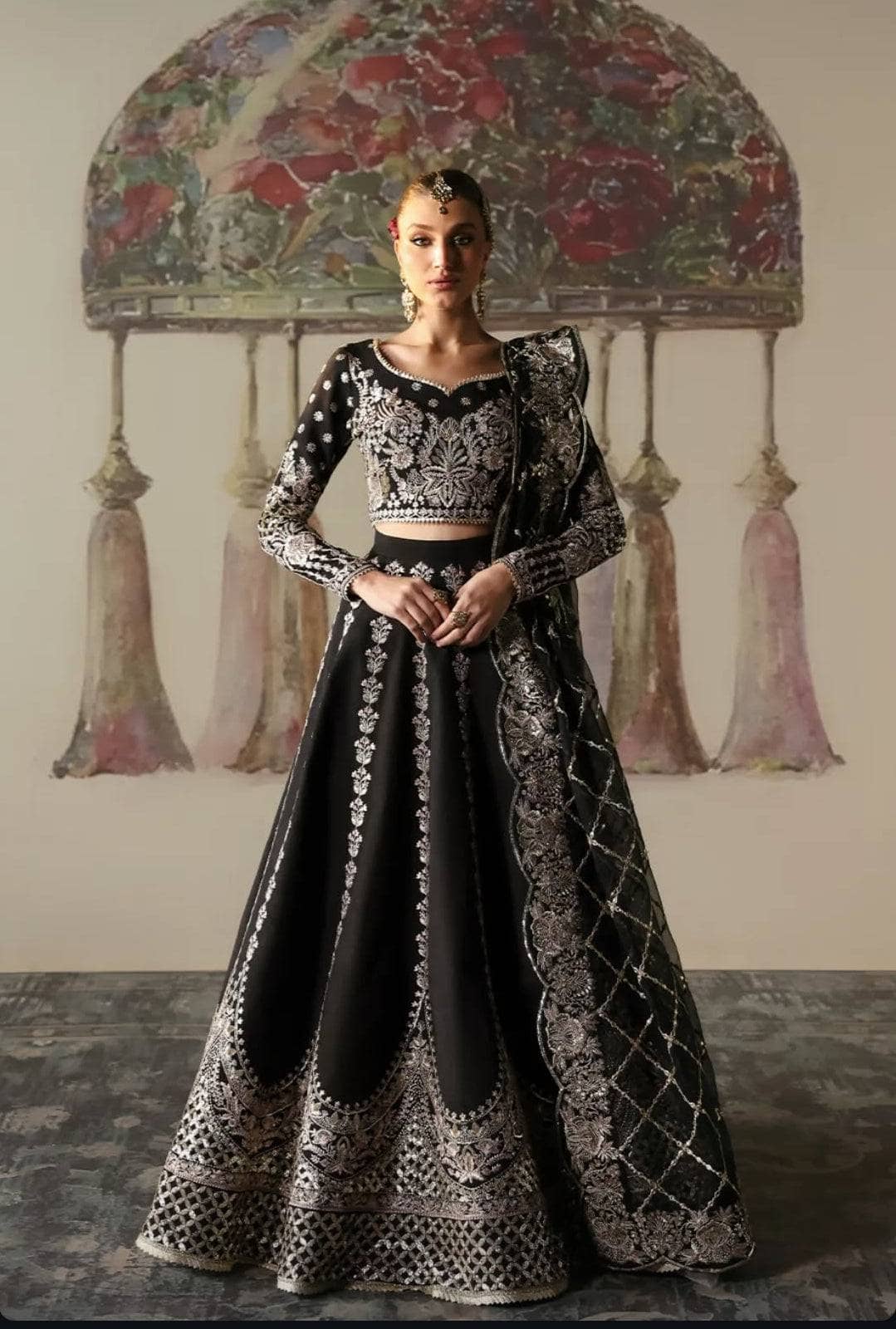 Restocked/Afrozeh Divani The Silk Edit 25/Husnara