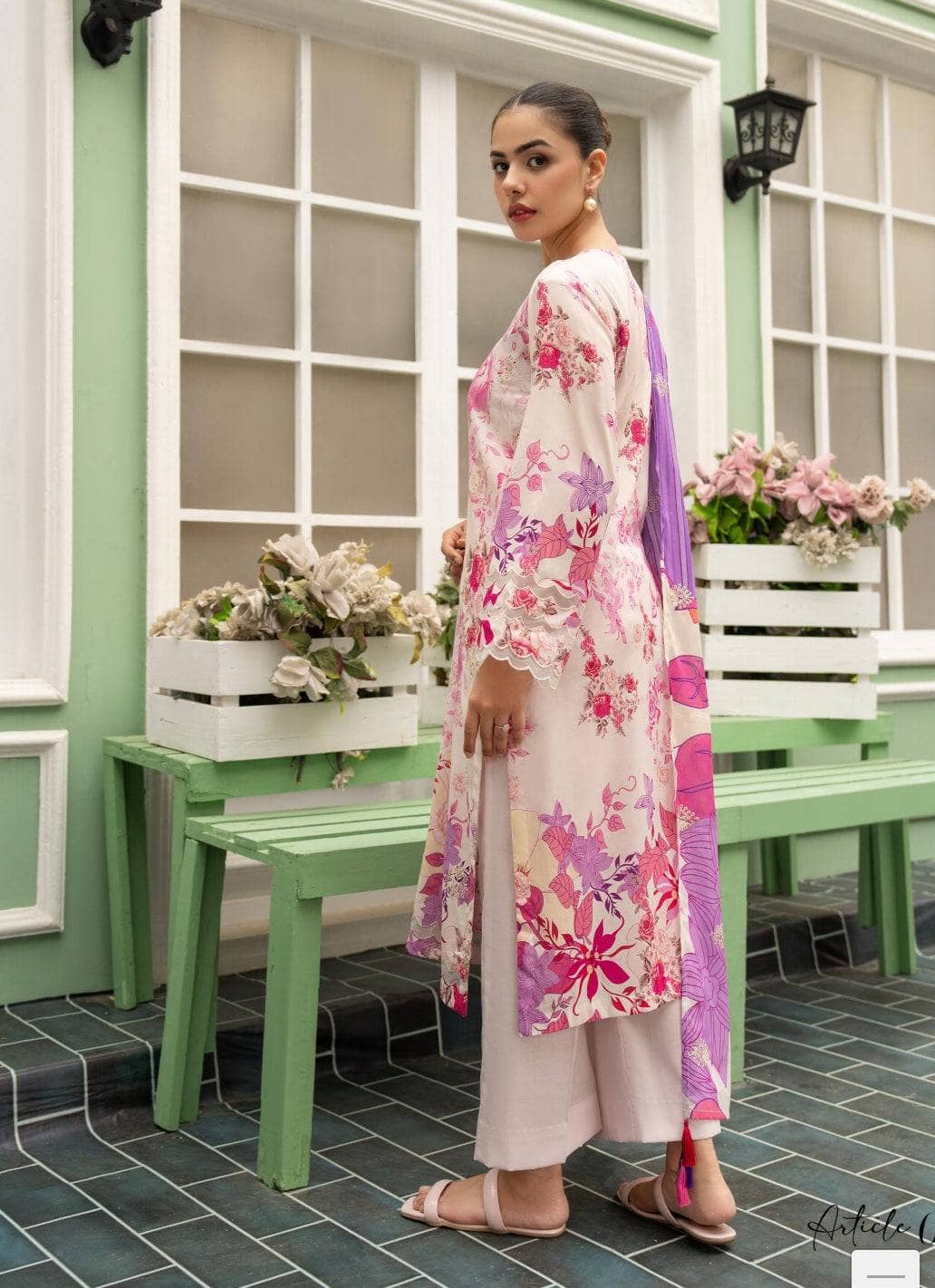 img_gul_jee_mahajal_awwal_boutique