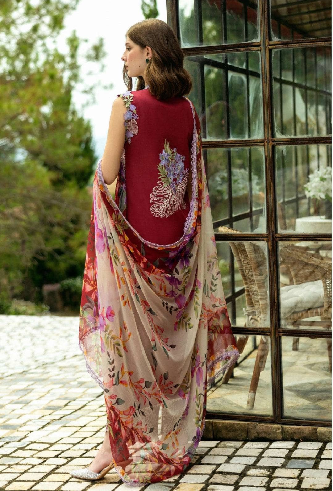 img_roheenaz_lawn_awwal_boutique