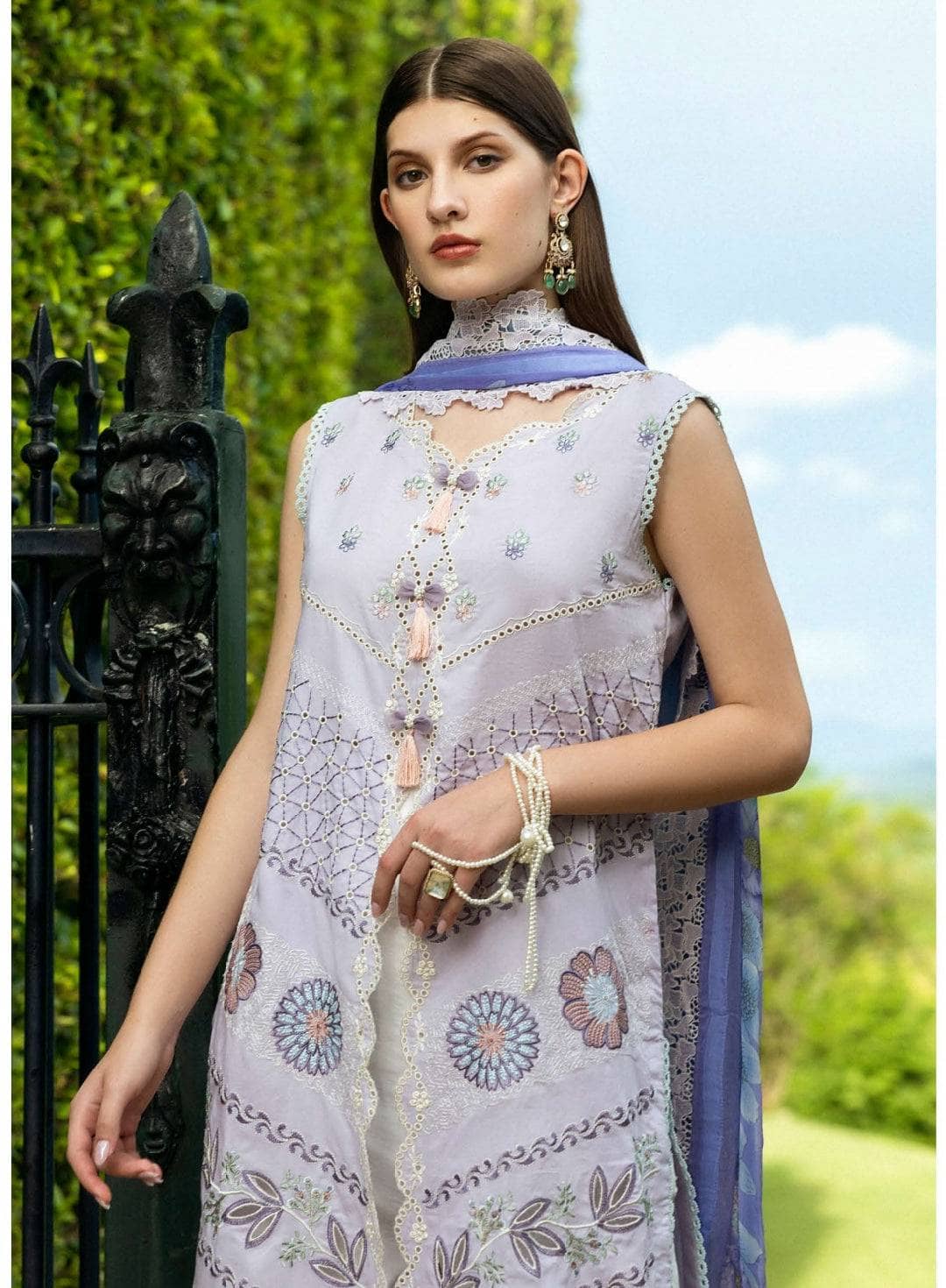 Restocked/Roheenaz Lawn 25/Juana