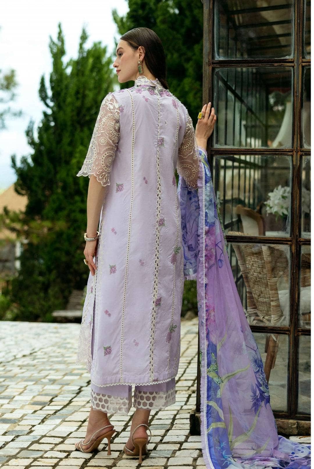 Roheenaz Lawn 25/Elisa