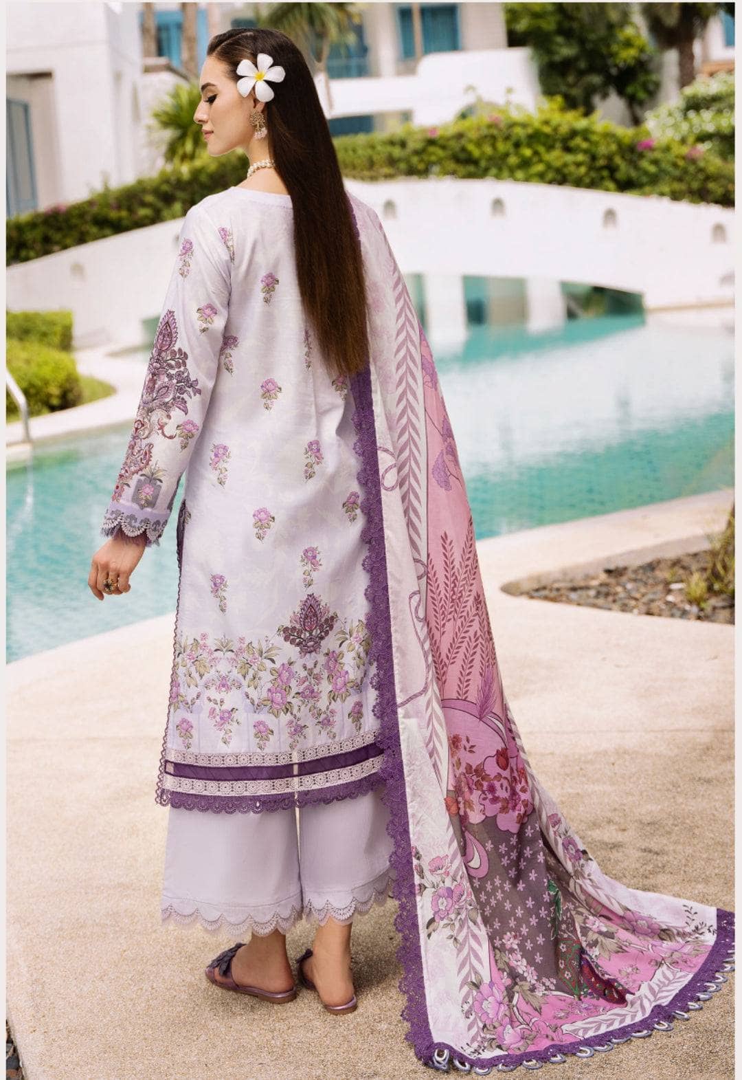 img_jade_urbane_lawn_prints_awwal_boutique