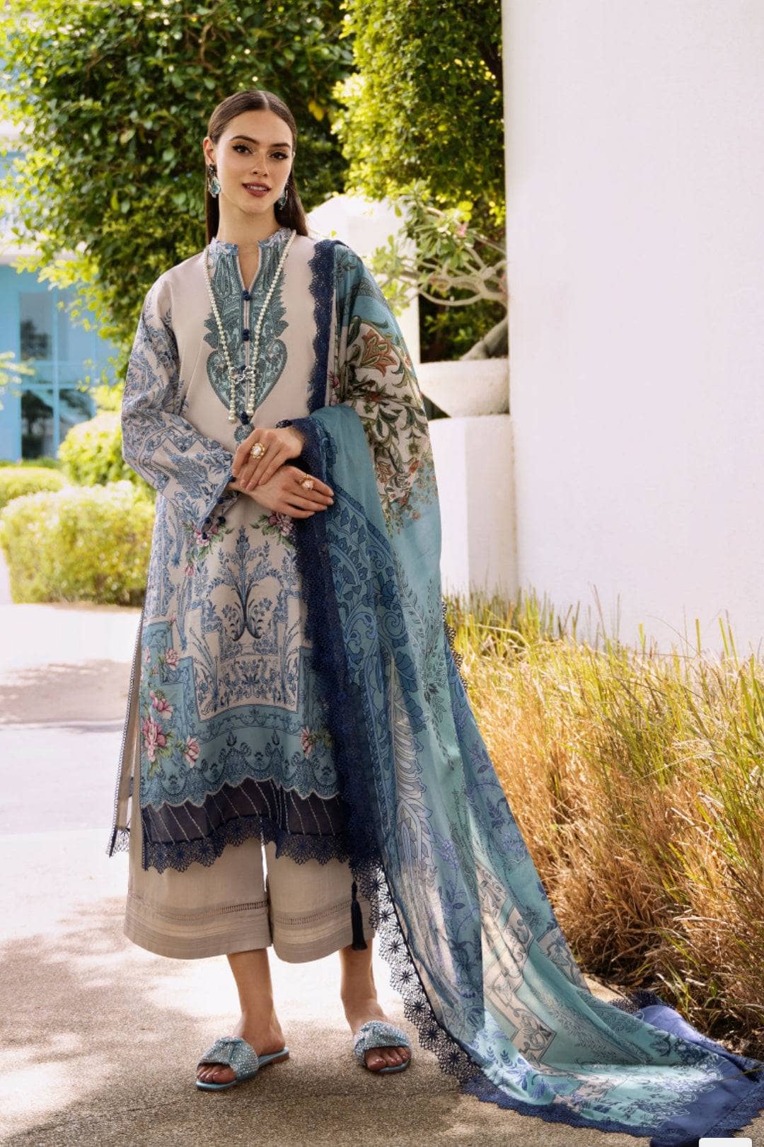 img_jade_urbane_lawn_prints_awwal_boutique