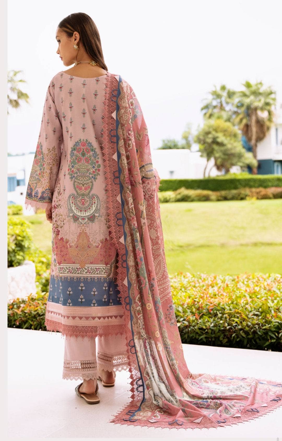 img_jade_urbane_lawn_prints_awwal_boutique