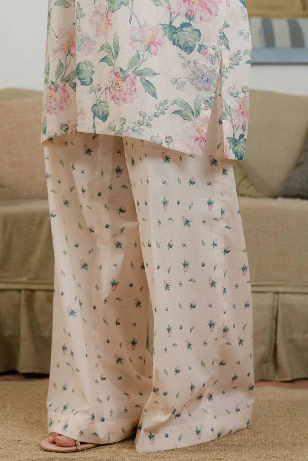 img_cross_stitch_daily_lawn_awwal_boutique