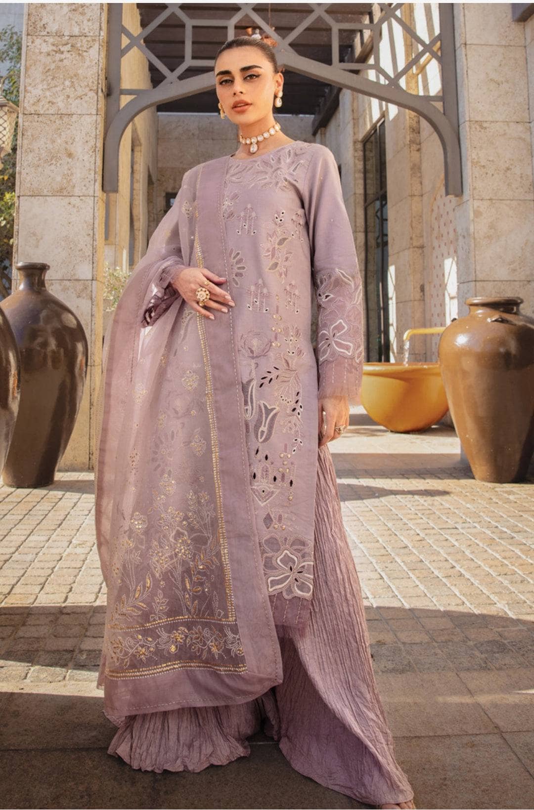 Rang Rasiya Premium 25/Parisa