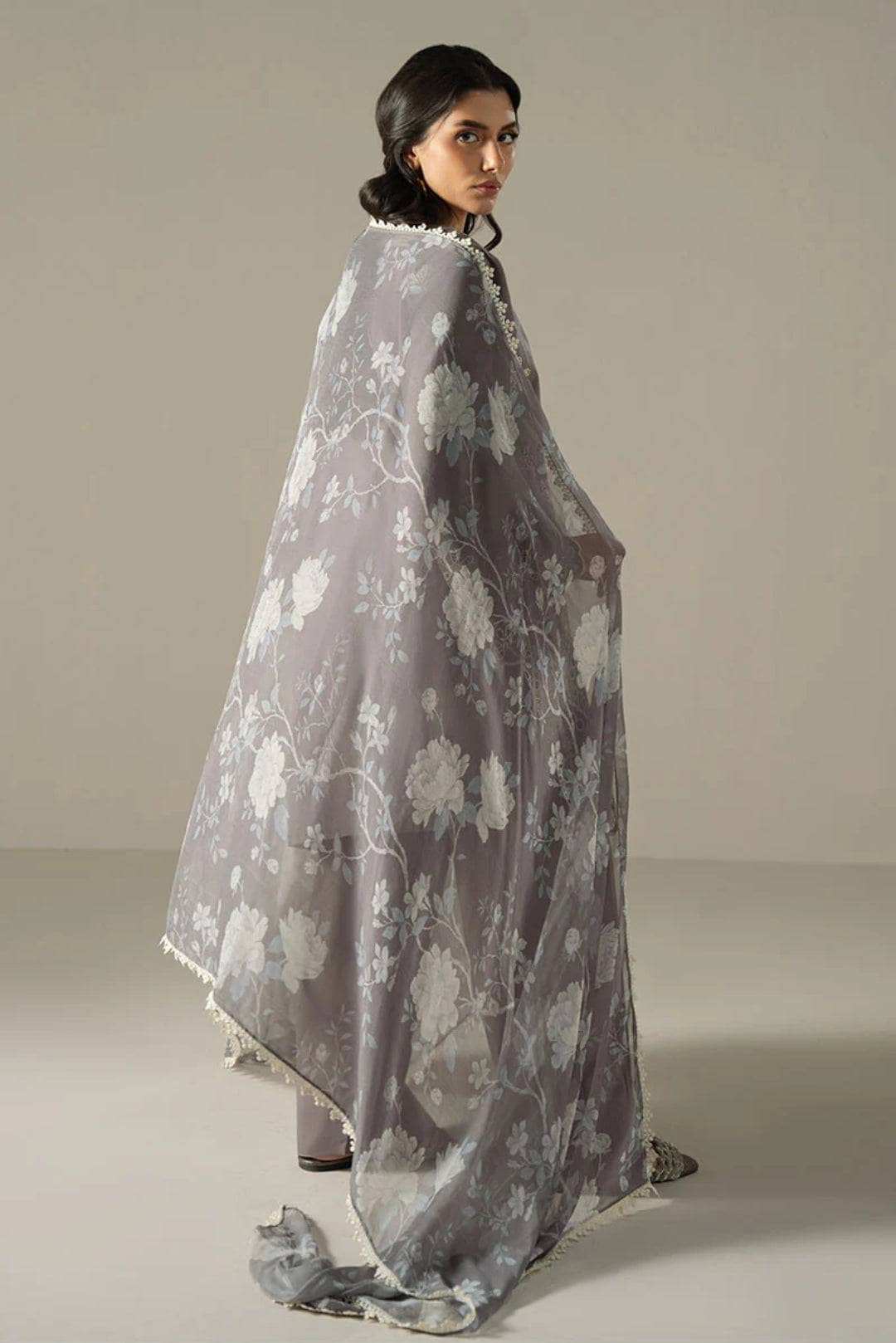 img_cross_stitch_chikankari_lawn_24_awwal_boutique