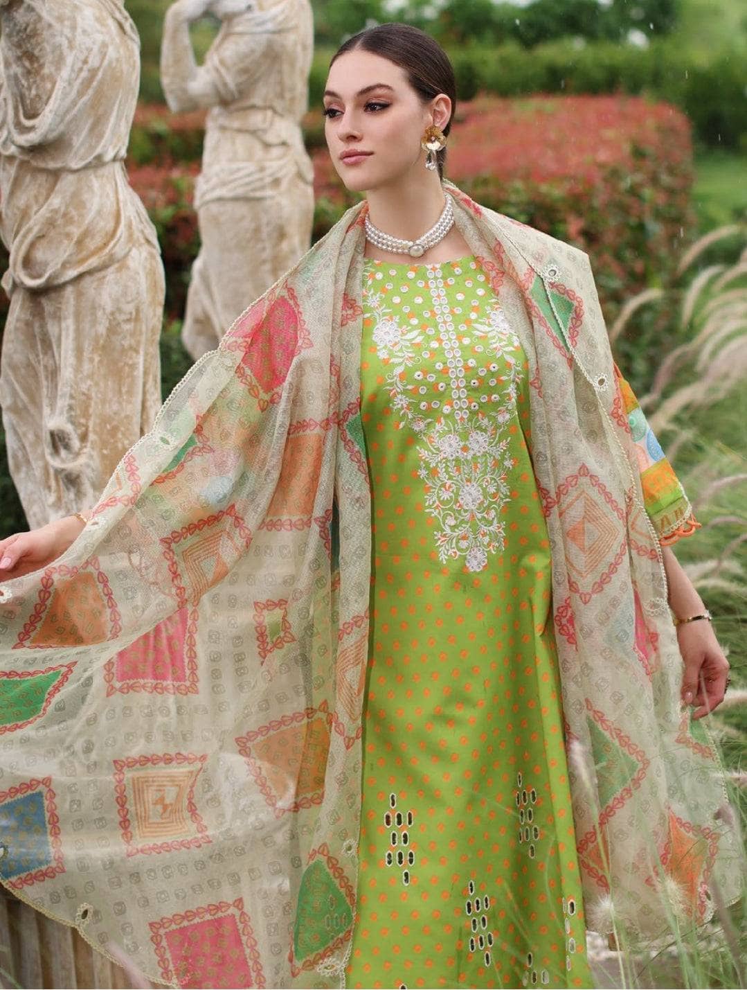 img_charizma_sheen_awwal_boutique