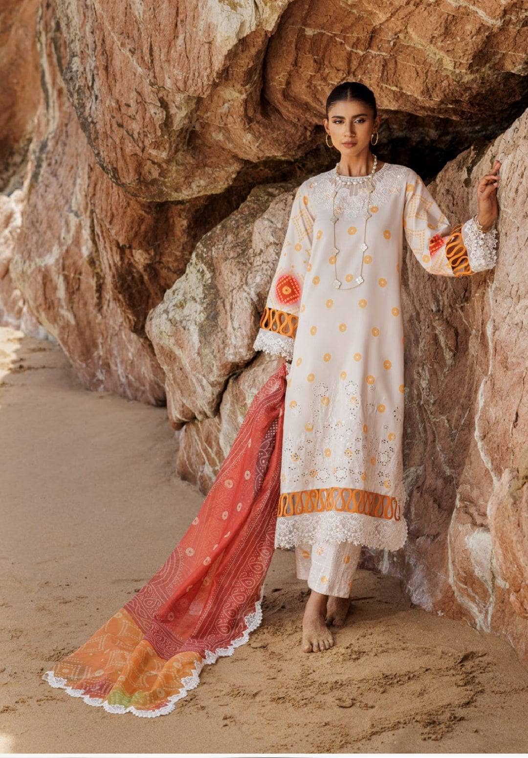 img_charizma_sheen_awwal_boutique