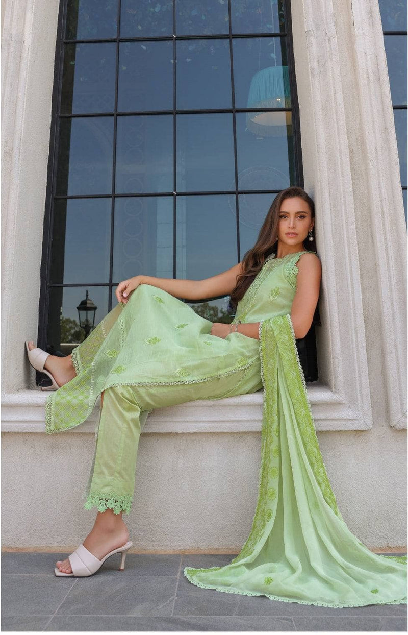 img_gul_ahmed_joy_of_summer_awwal_boutique