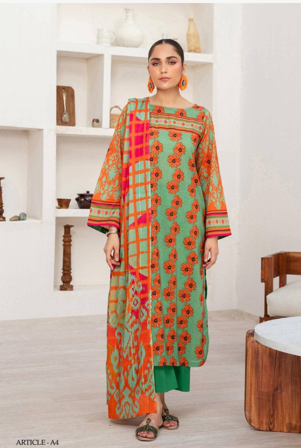 img_guljee_tulip_trails_awwal_boutique