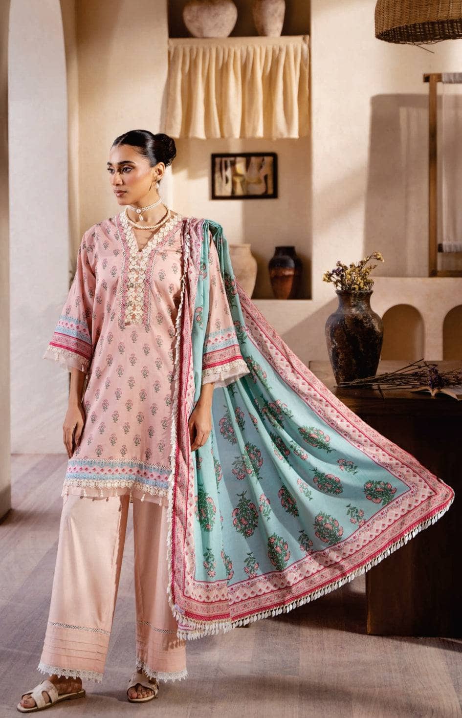 img_mausummery_lawn_awwal_boutique