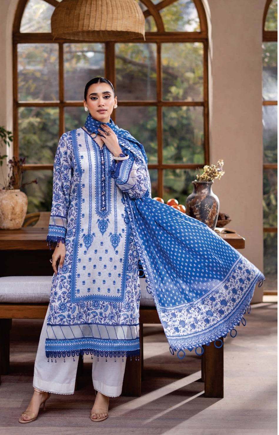 img_mausummery_lawn_awwal_boutique